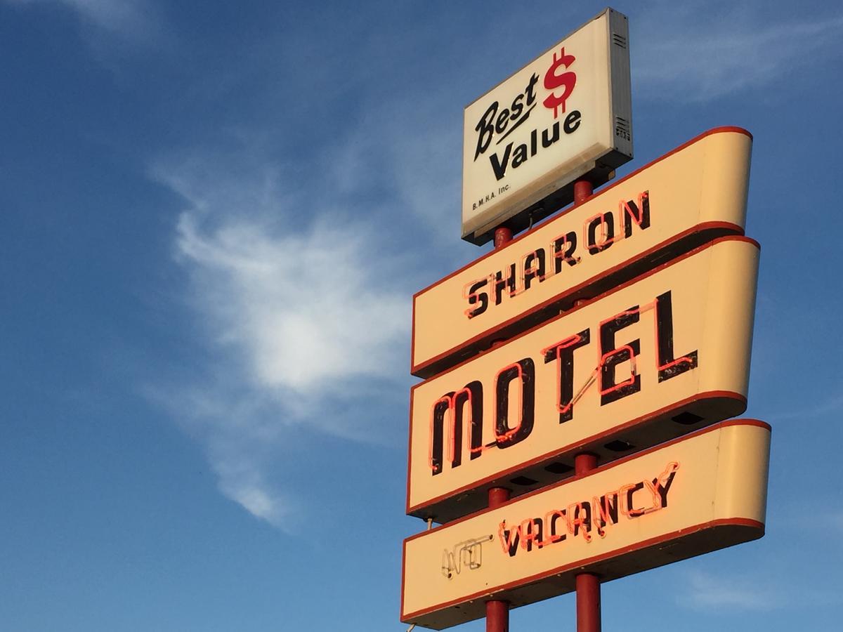Sharon Motel Wells Exterior photo
